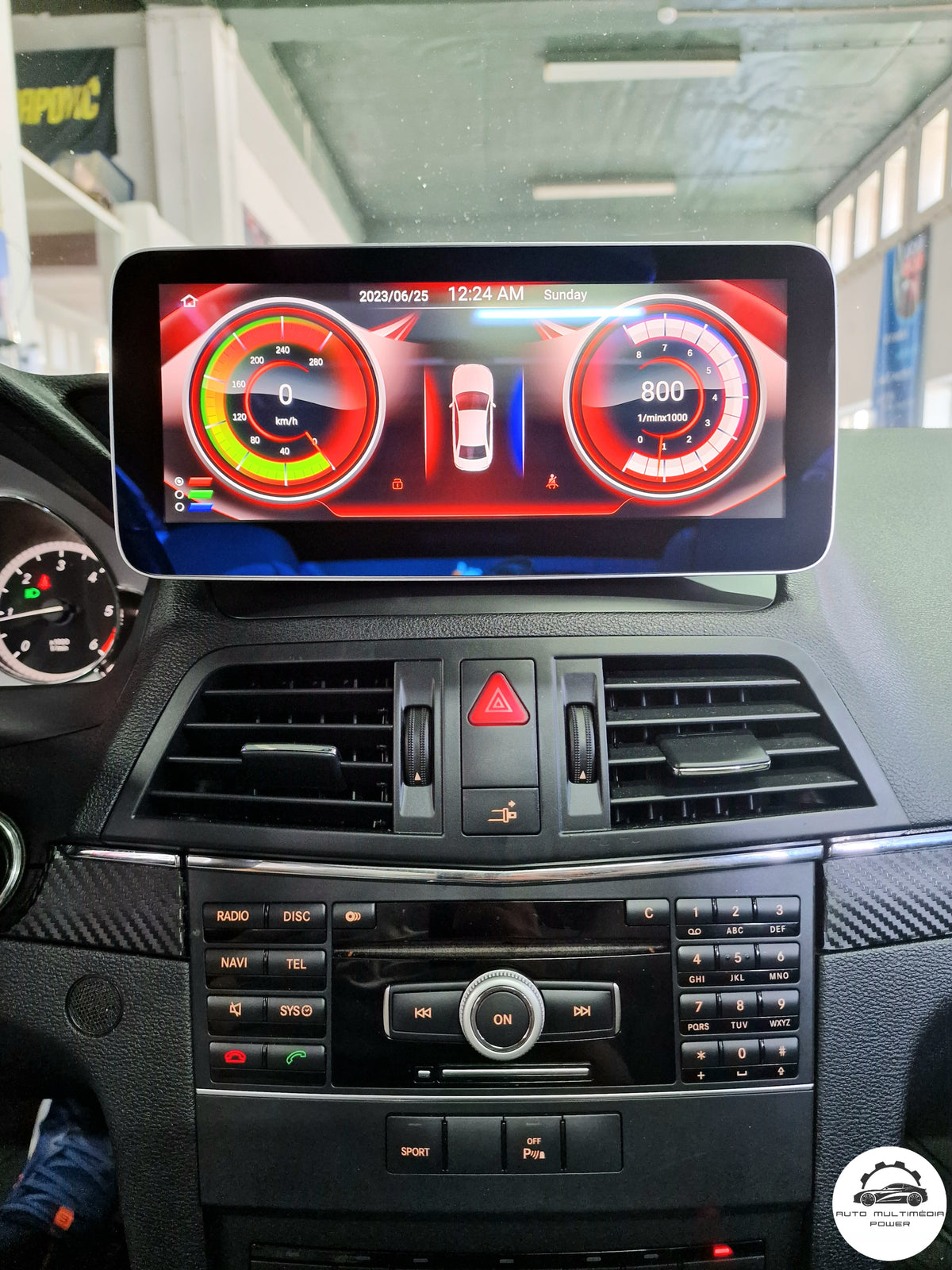 MERCEDES-BENZ - Classe E Coupé - Ecrã Touch Screen Android 15 - Apple CarPlay & Google Android Auto Wireless