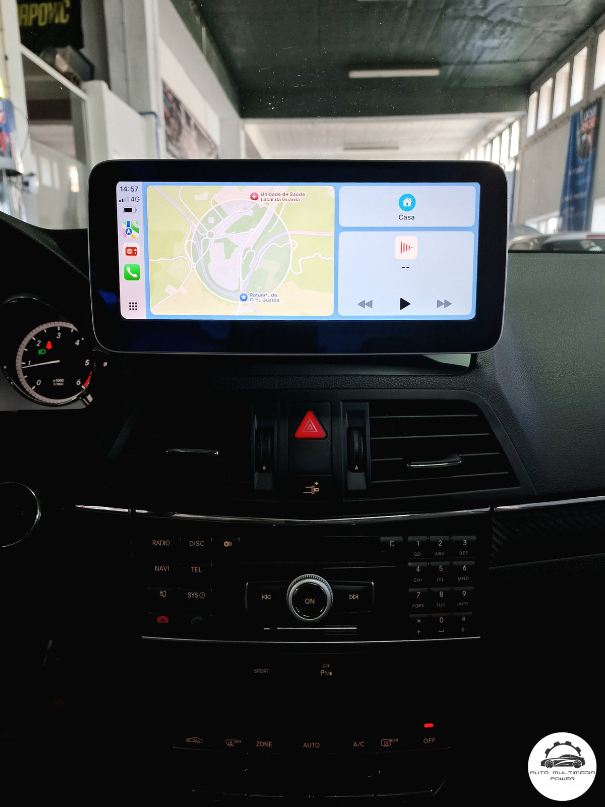 MERCEDES-BENZ - Classe E Coupé - Ecrã Touch Screen Android 15 - Apple CarPlay & Google Android Auto Wireless