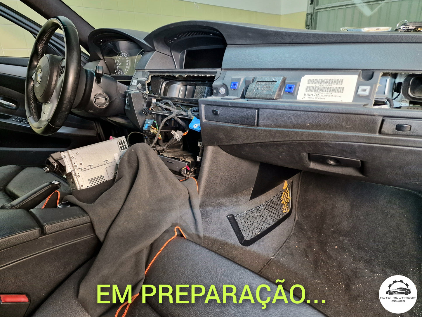 BMW - Sistema CIC - Instalação Módulo Apple CarPlay & Google Android Auto Wireless