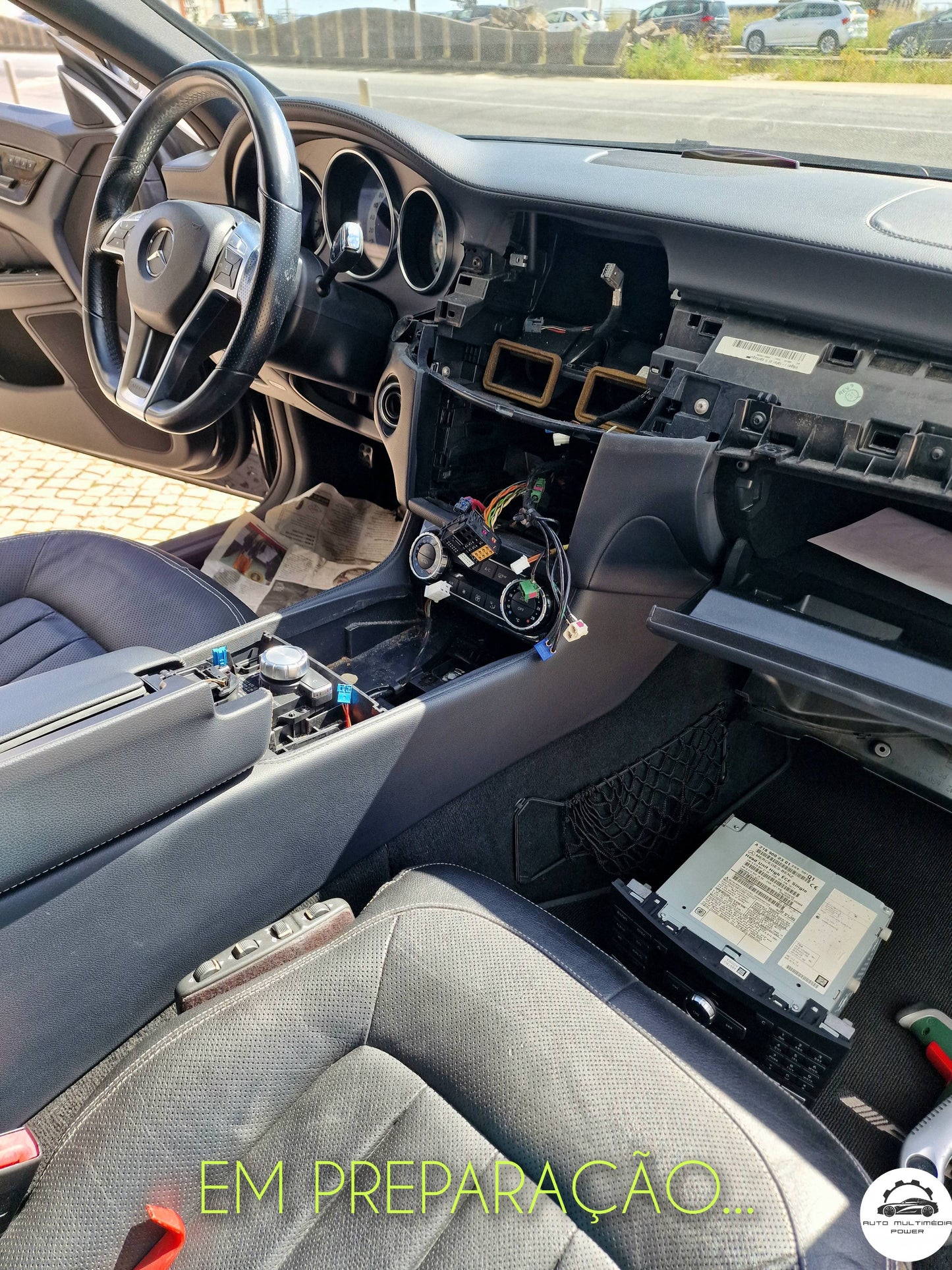 MERCEDES-BENZ - Classe CLS - Ecrã Touch Screen Android 14 - Apple CarPlay & Google Android Auto Wireless