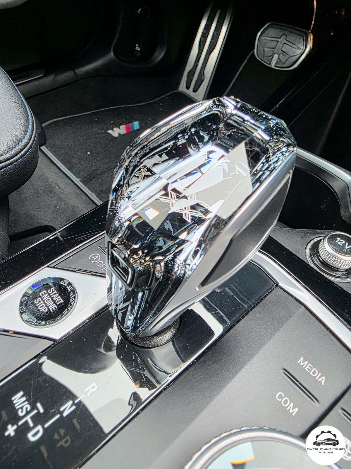 BMW - KIT Manete de Mudanças em Cristal & Botões Multimédia em Cristal - Veículos com Plataforma MGU