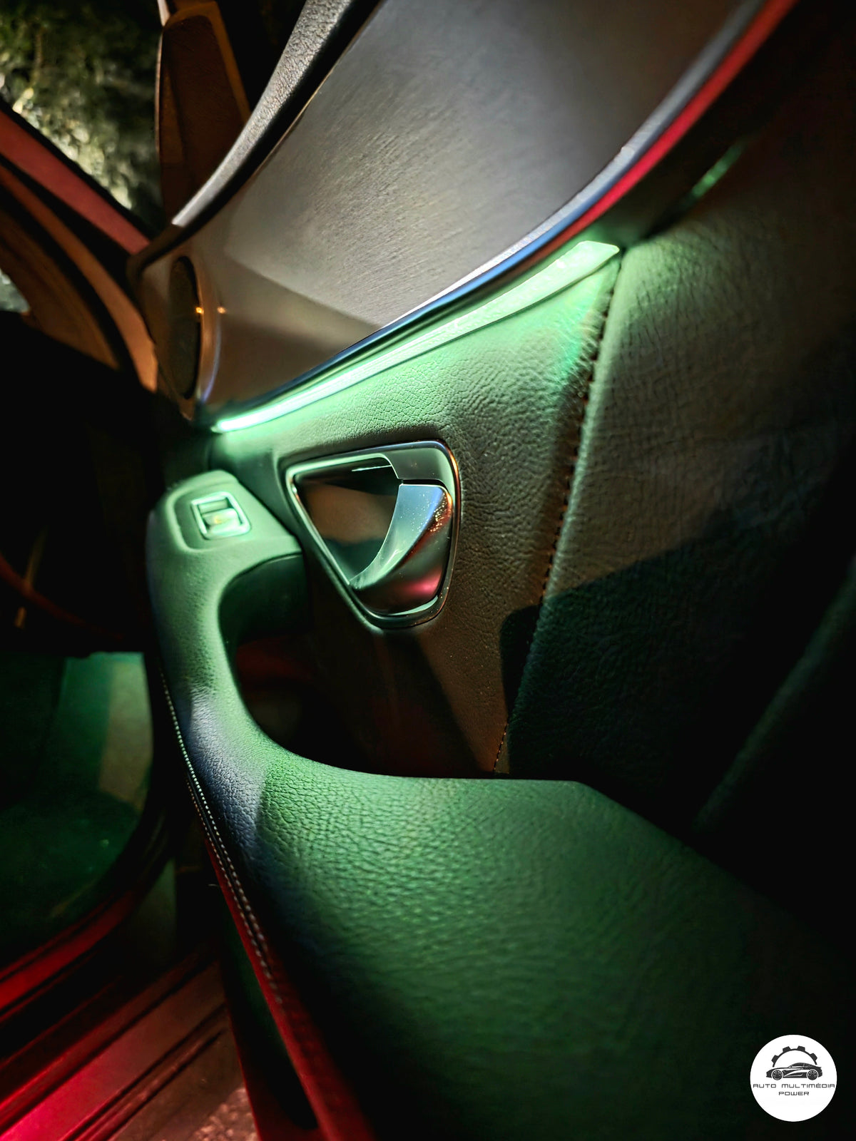 MERCEDES-BENZ - CLASSE C W205 - Iluminação Ambiente / Ambient Lighting