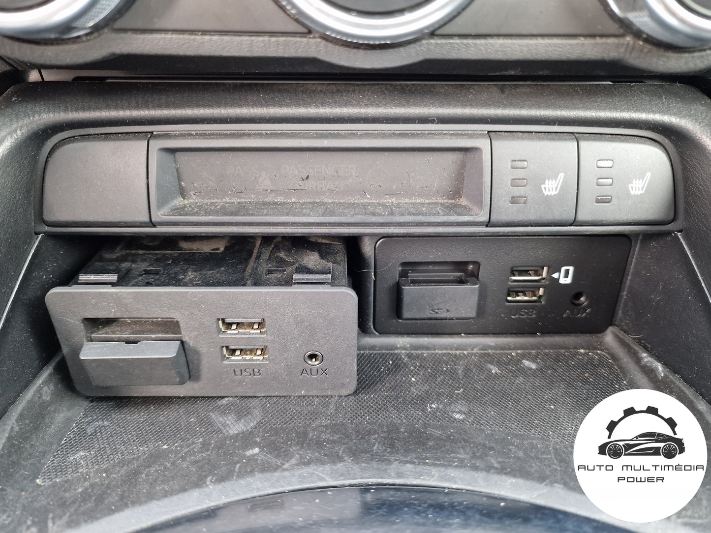 MAZDA - Sistema Skyactive Connect - Retrofit Porta USB - CarPlay & Android Auto