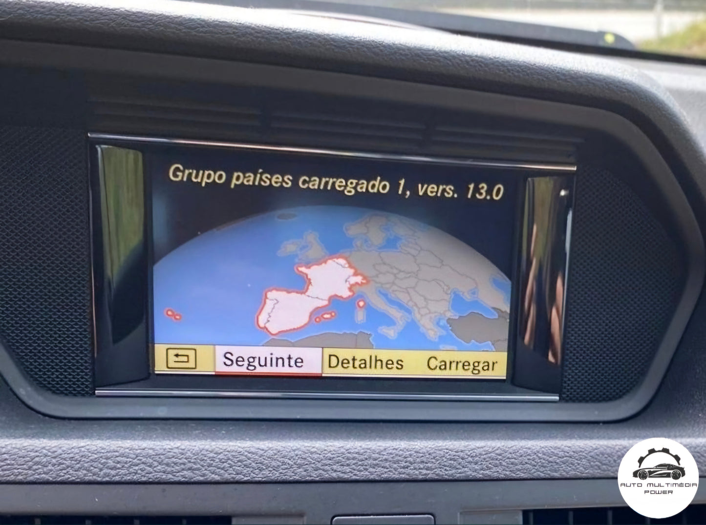 MERCEDES-BENZ - Sistema NTG4-212 AUDIO 50 - DVD Atualização Mapas GPS Nav v13 2018