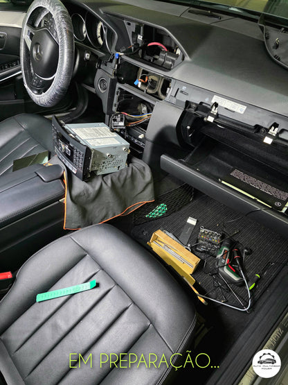 MERCEDES-BENZ - Classe E - Ecrã Touch Screen Android 15 - Apple CarPlay & Google Android Auto Wireless