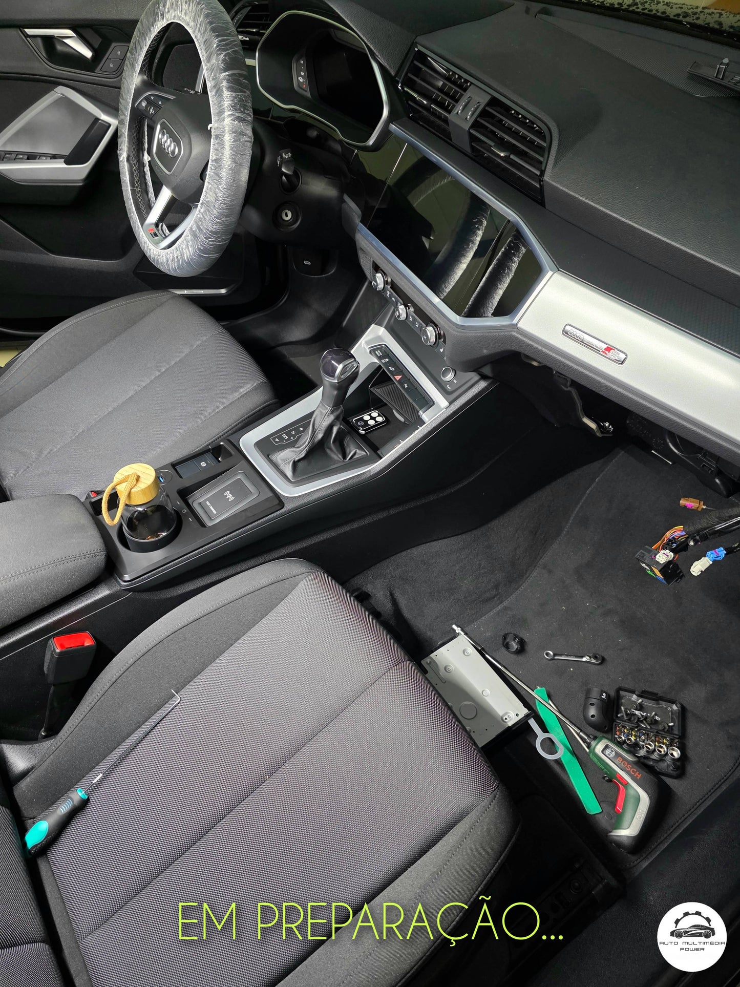 AUDI - Sistema MMI MIB3 / MHI3 - Instalação Módulo Apple CarPlay & Google Android Auto Wireless